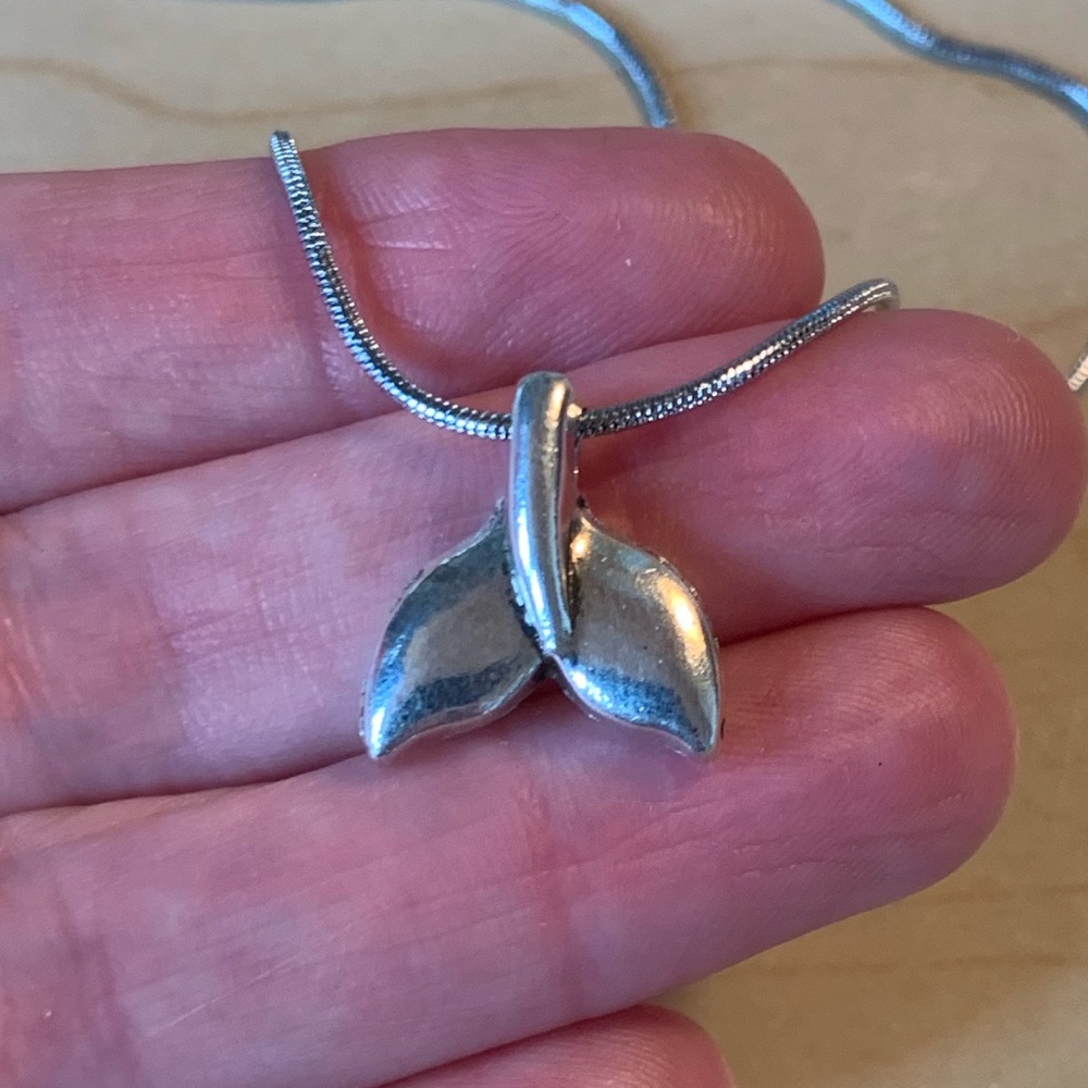 Whales Tail Necklace Fluke